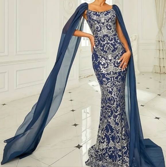 Retro, Draped Sleeves,  Contrast Sequined, Backless,  Gown - Picture 3 of 16